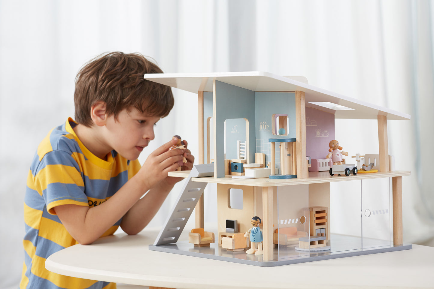 Familia muñecos flexibles madera Polarb