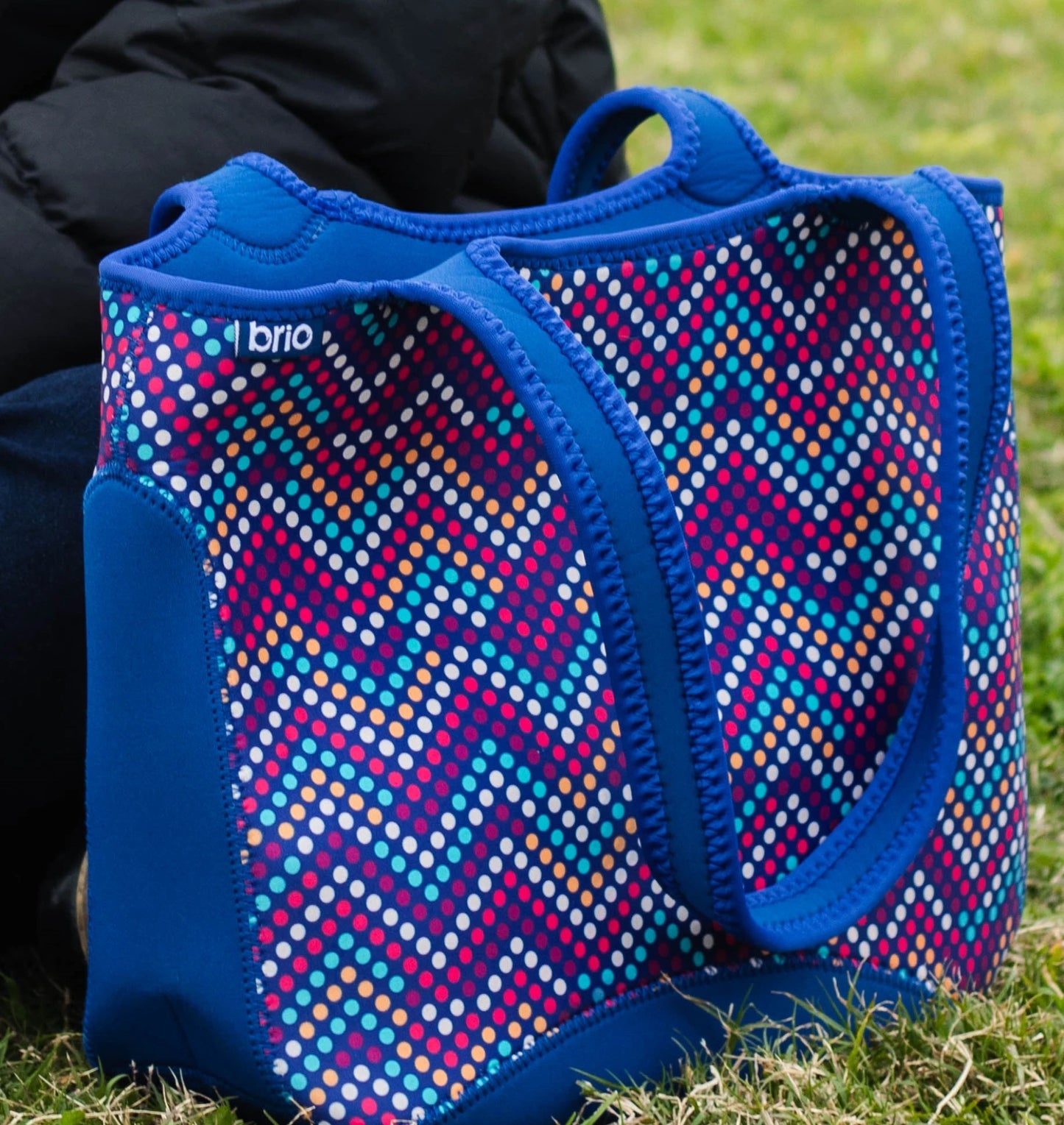 Cartera Neopreno Brio Con Cierre - Azul Dot