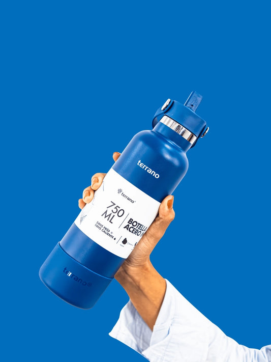 Botella Térmica Con Pico 750ml - Azul Oscuro