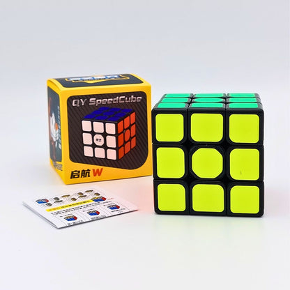 Cubo Mágico 3x3 Qiyi Sail W Fondo Negro